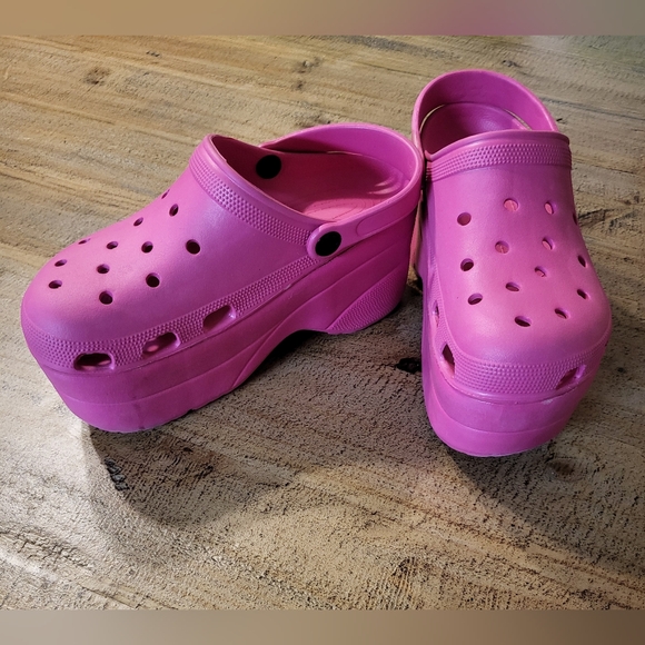 Pink Platform Clogs - Picture 7 of 8